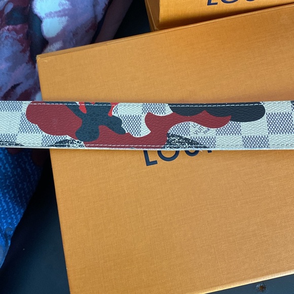 Multi-Color Louis Vuitton Reversible Monogram Belt - Picture 8 of 9